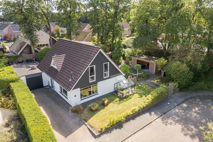 Vrijstaande woning Elias Prieshof 15 in IJhorst