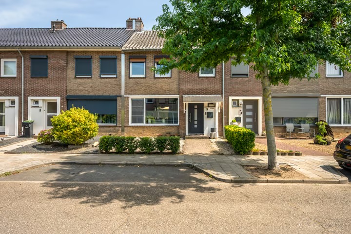 Tussenwoning Jan Steenstraat 9 in Geleen