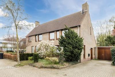 2-onder-1-kapwoning Middelgraaf 54 in Tilburg