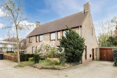 2-onder-1-kapwoning Middelgraaf 54 in Tilburg
