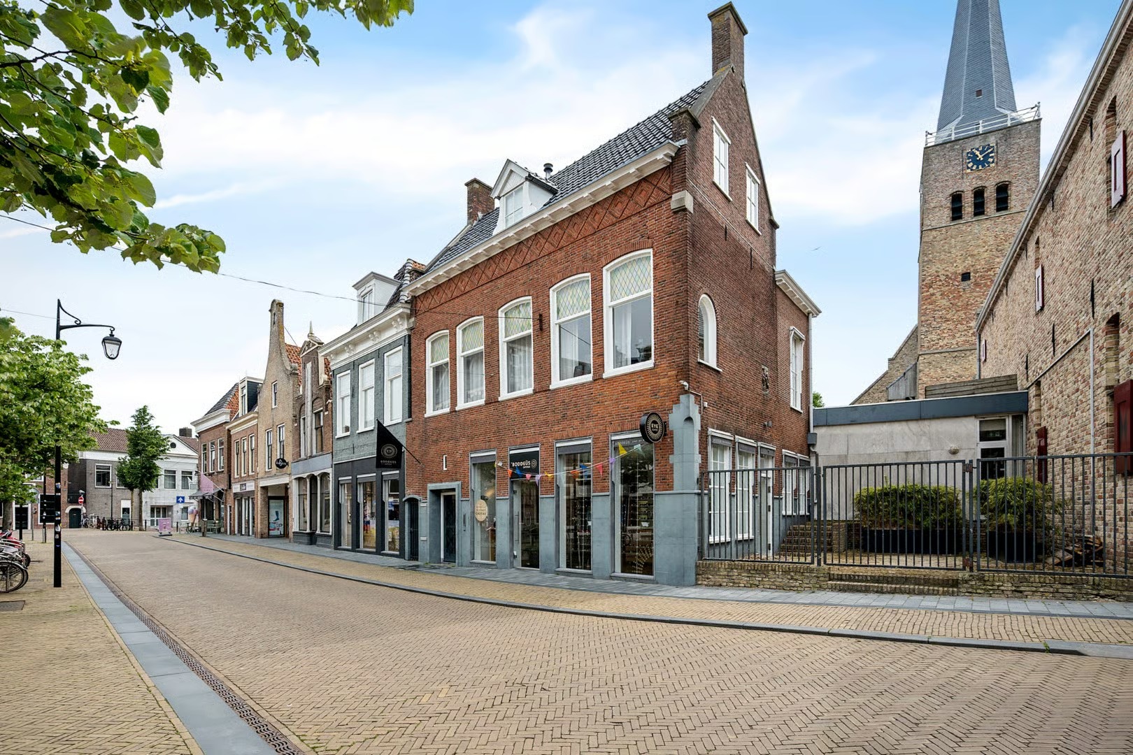 Bovenwoning Raadhuisplein 10 A in Franeker