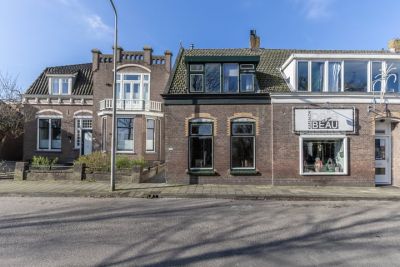 Hoekwoning Dorpsstraat 13 in Zevenhoven