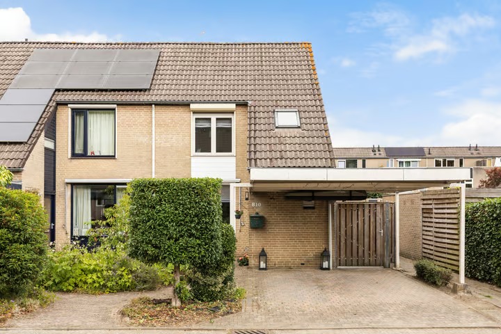 Hoekwoning Landmetersveld 810 in Apeldoorn