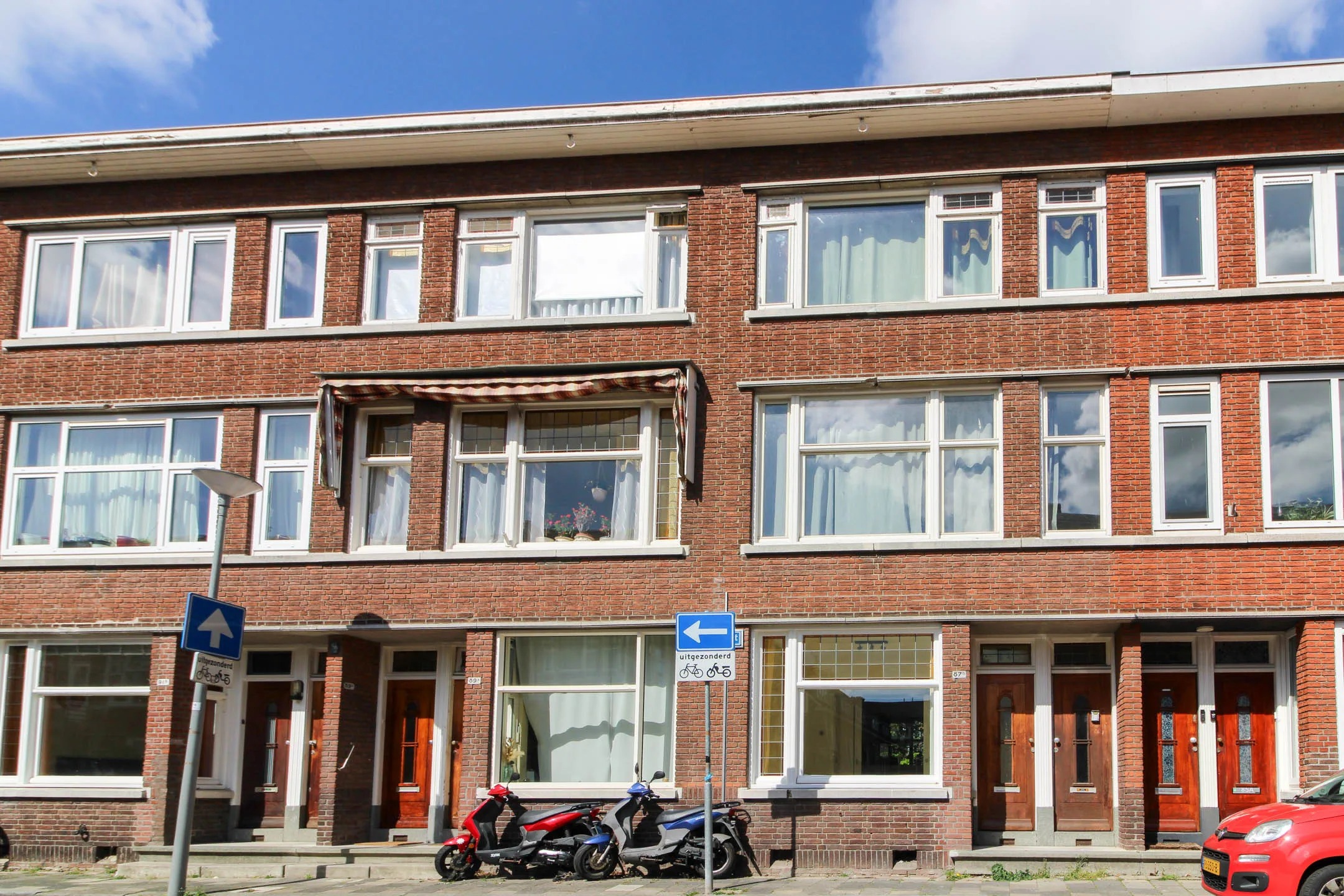 Tussenwoning Zegenstraat 87 B in Rotterdam