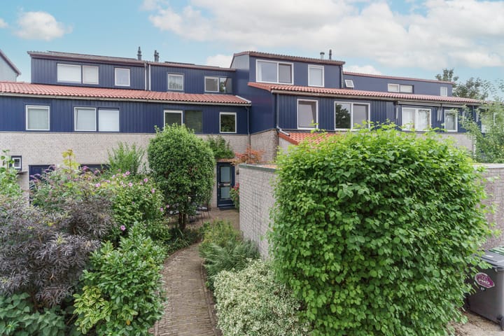 Eengezinswoning, geschakelde woning Steltloperstraat 37 Delft