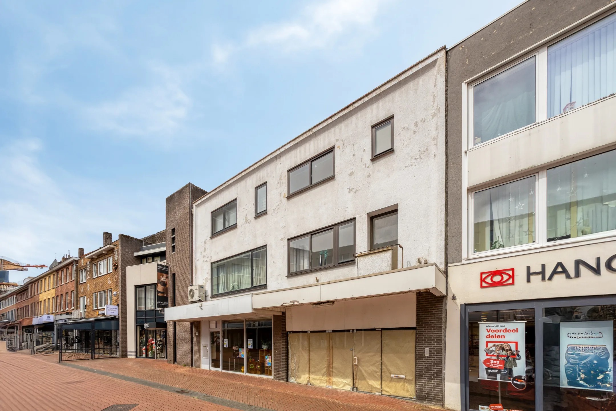 Tussenwoning Kerkstraat 35 in Brunssum