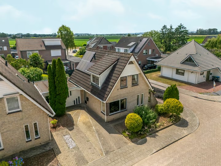 Geschakelde woning Kennedystraat 9 in Millingen aan de Rijn