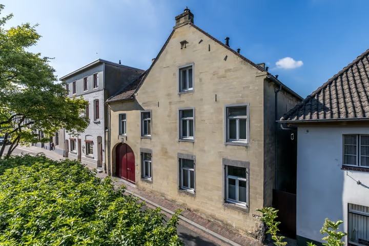 Vrijstaande woning Graafstraat 1 in Schin op Geul
