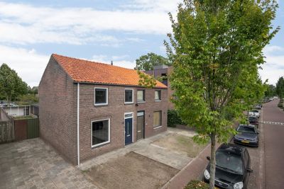 Eengezinswoning, 2-onder-1-kapwoning Predikherenstraat 10 in Gemert