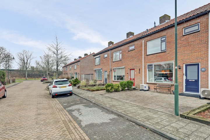 Tussenwoning de Cranestraat 60 in Zierikzee