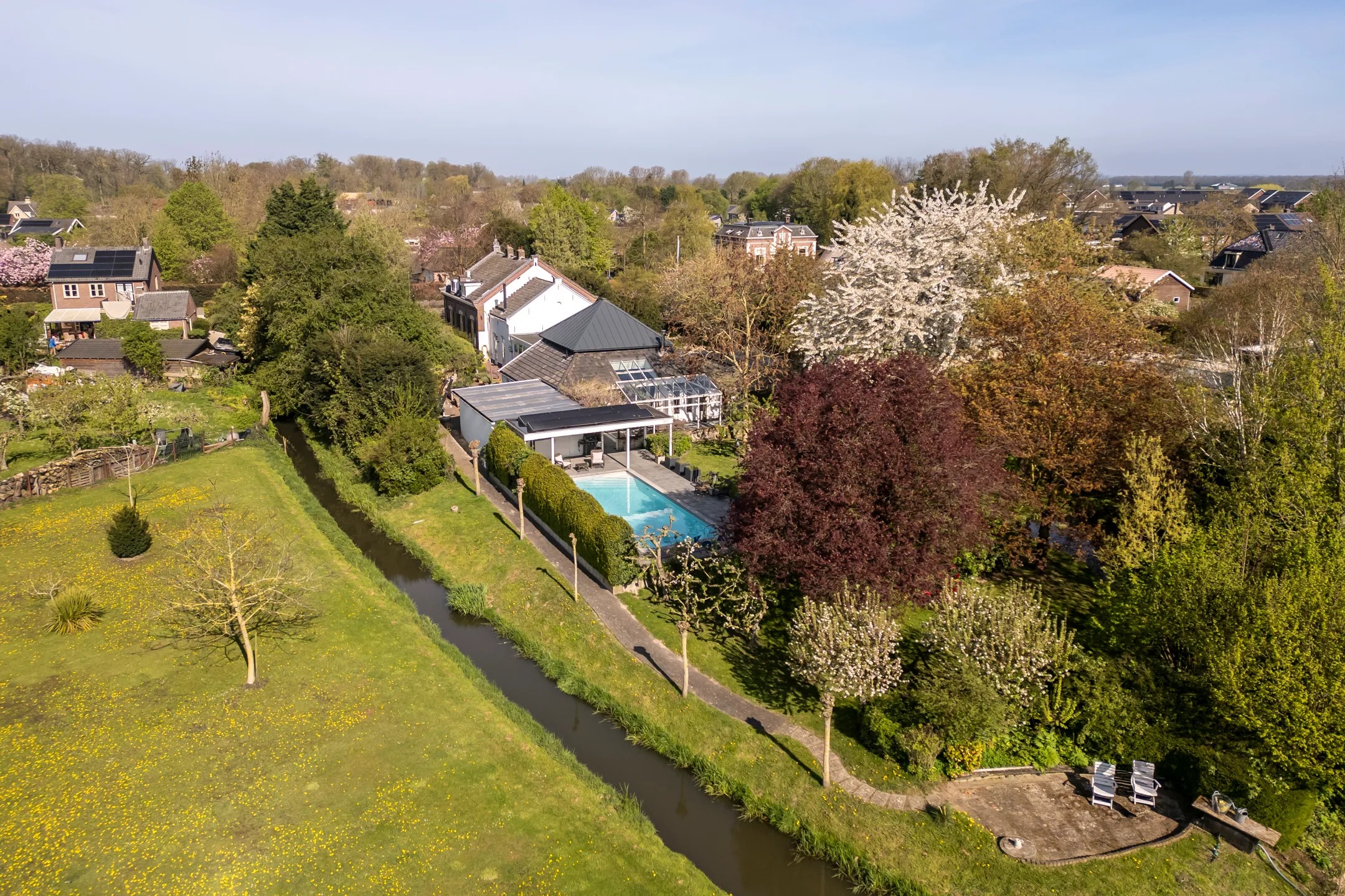 Vrijstaande woning Uiterdijk 4 in Zoelen