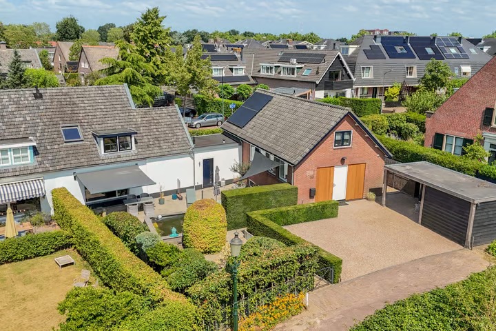 Geschakelde woning Noorderweg 50 in Huizen