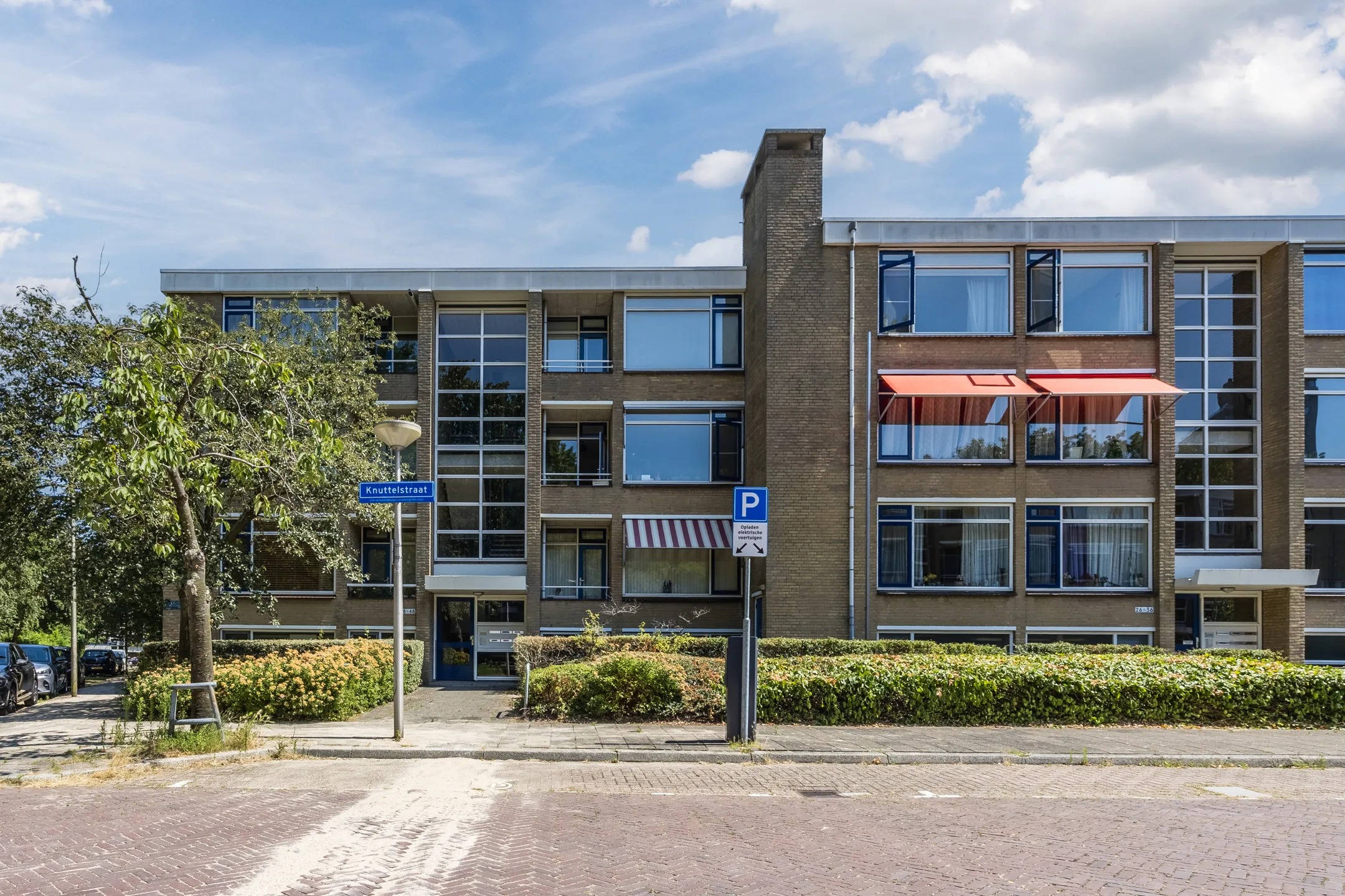 Portiekflat Knuttelstraat 44 in Delft