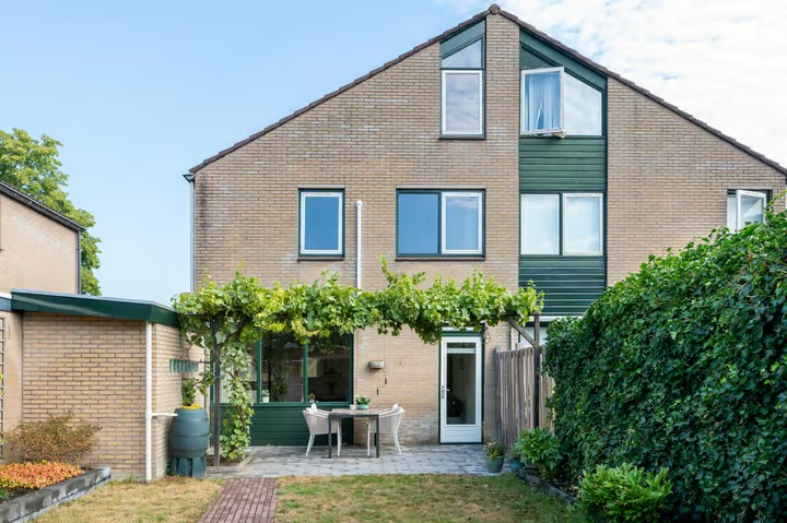 Geschakelde woning Oringerbrink 110 in Emmen