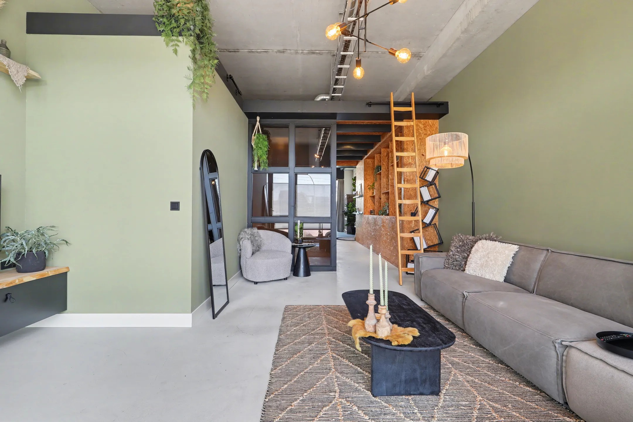 Benedenwoning Stationsstraat 61 in Kapelle