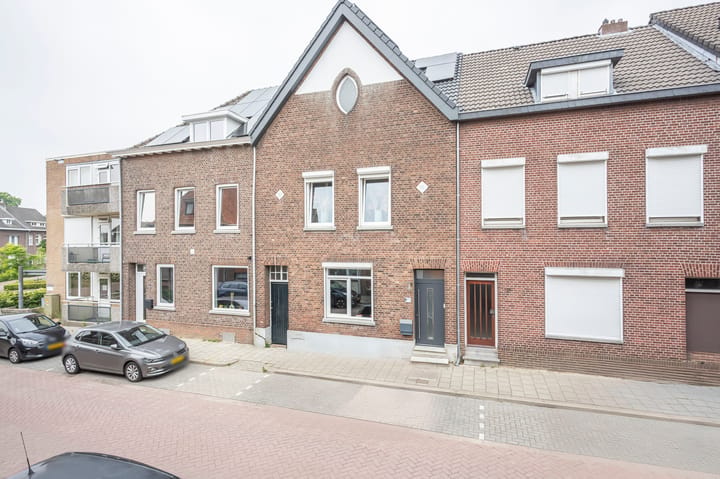 Tussenwoning Nummer II-Straat 5 Kerkrade