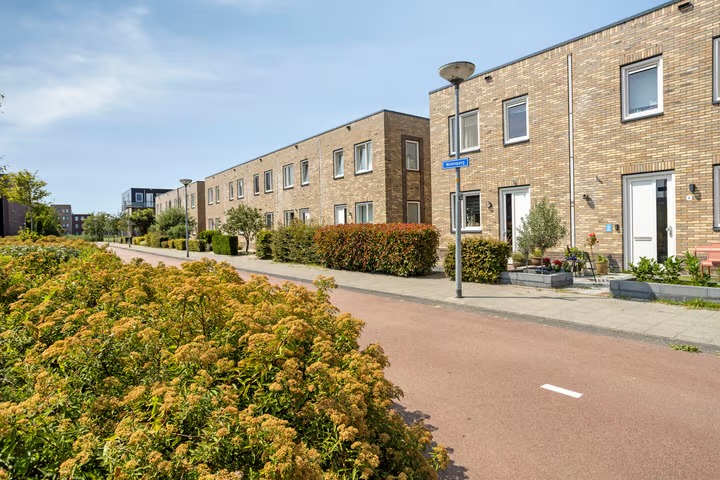 Hoekwoning Molengang 10 in Zeewolde