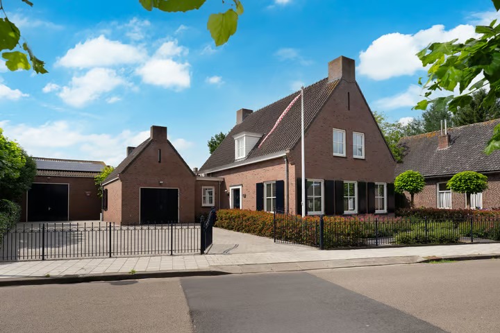 Vrijstaande woning Raadhuisstraat 125 in Sprang-Capelle