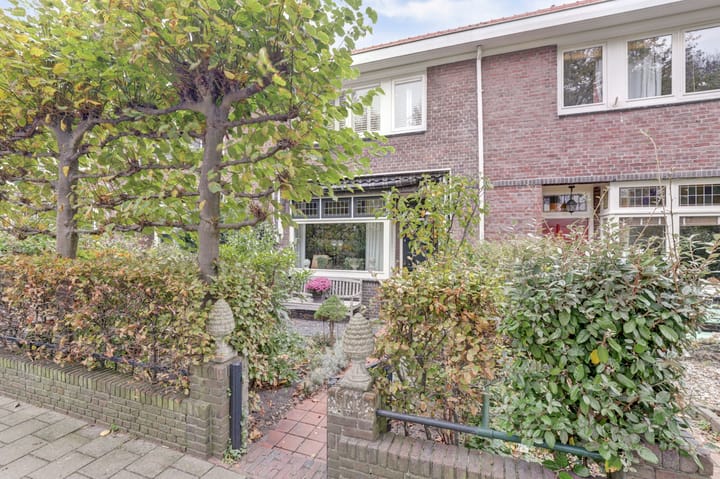 Eengezinswoning, tussenwoning Rijnweg 232 Monster