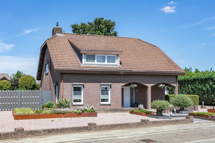 Vrijstaande woning Stenen Brug 14 A in Landgraaf