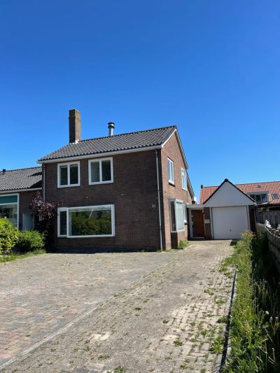 Eengezinswoning, halfvrijstaande woning Zandvaart 82 in Breezand