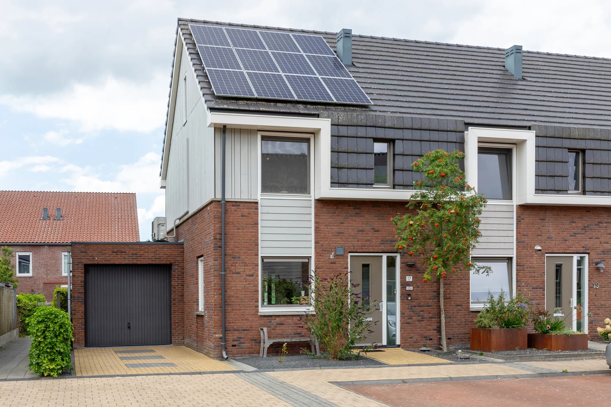 Hoekwoning Korporaal 17 in Steenwijk