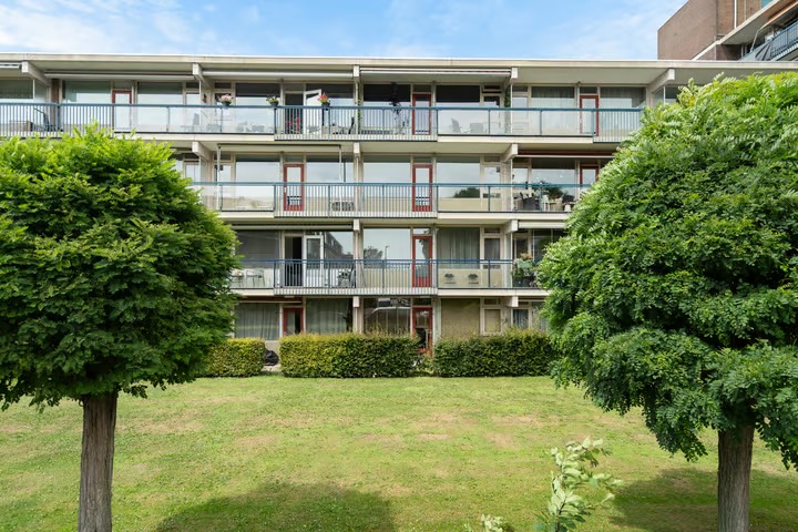 Galerijflat Bredenoord 260 in Rotterdam