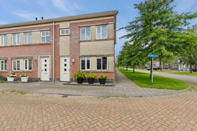 Hoekwoning Elisabethhoeve 2 in Joure