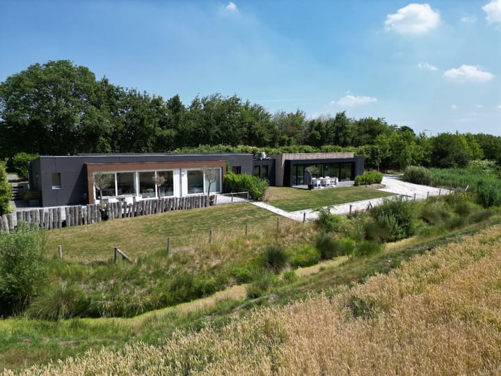 Eengezinswoning, tussenwoning Ringdijk Noord 22 A in Cadzand