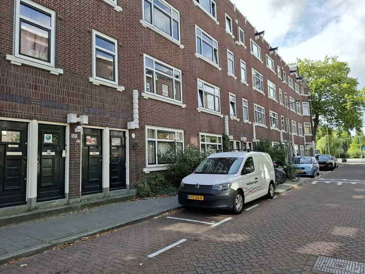 Benedenwoning Frank van Borselenstraat 12 B in Rotterdam