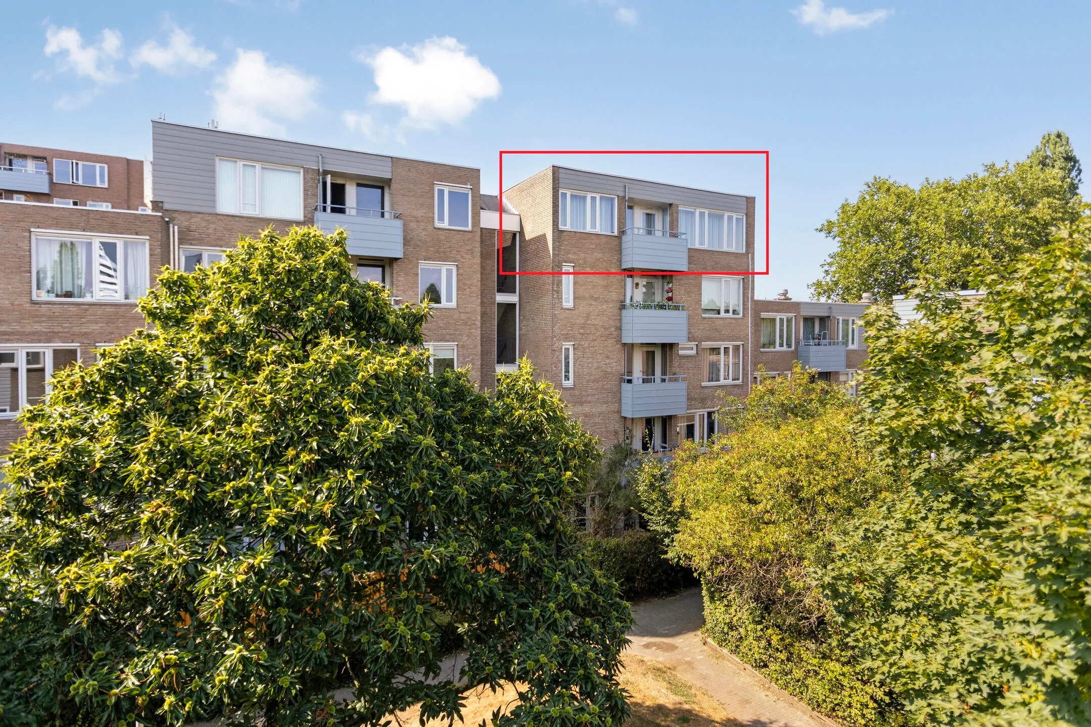 Portiekflat Kasteel Beusdaelplein 3 E in Maastricht