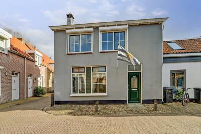 Hoekwoning Dalemsestraat 56 in Tholen