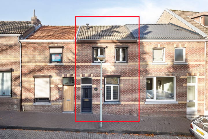 Eengezinswoning, tussenwoning Hoogfrankrijk 40 in Maastricht