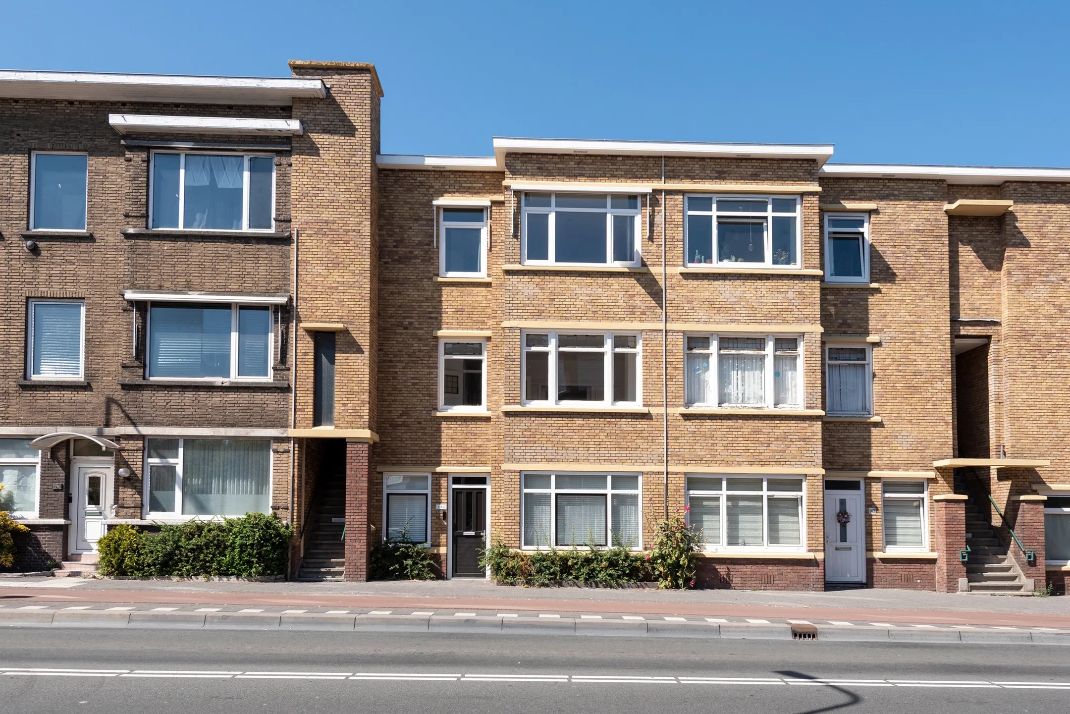 Portiekwoning Schaarsbergenstraat 147 in Den Haag