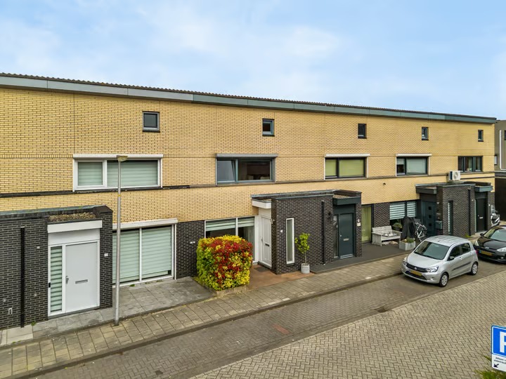 Tussenwoning Falconstraat 10 in Purmerend