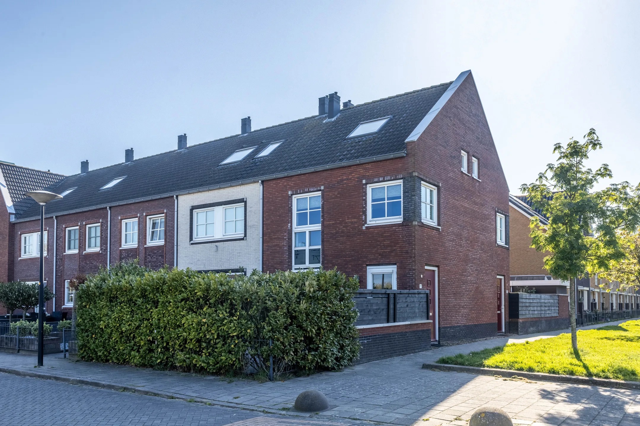 Hoekwoning Boy Edgarlaan 1 B in Beverwijk