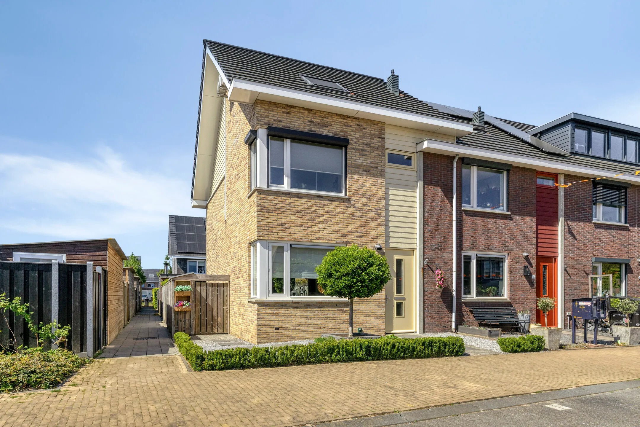 Hoekwoning Chabolaan 16 in Barneveld