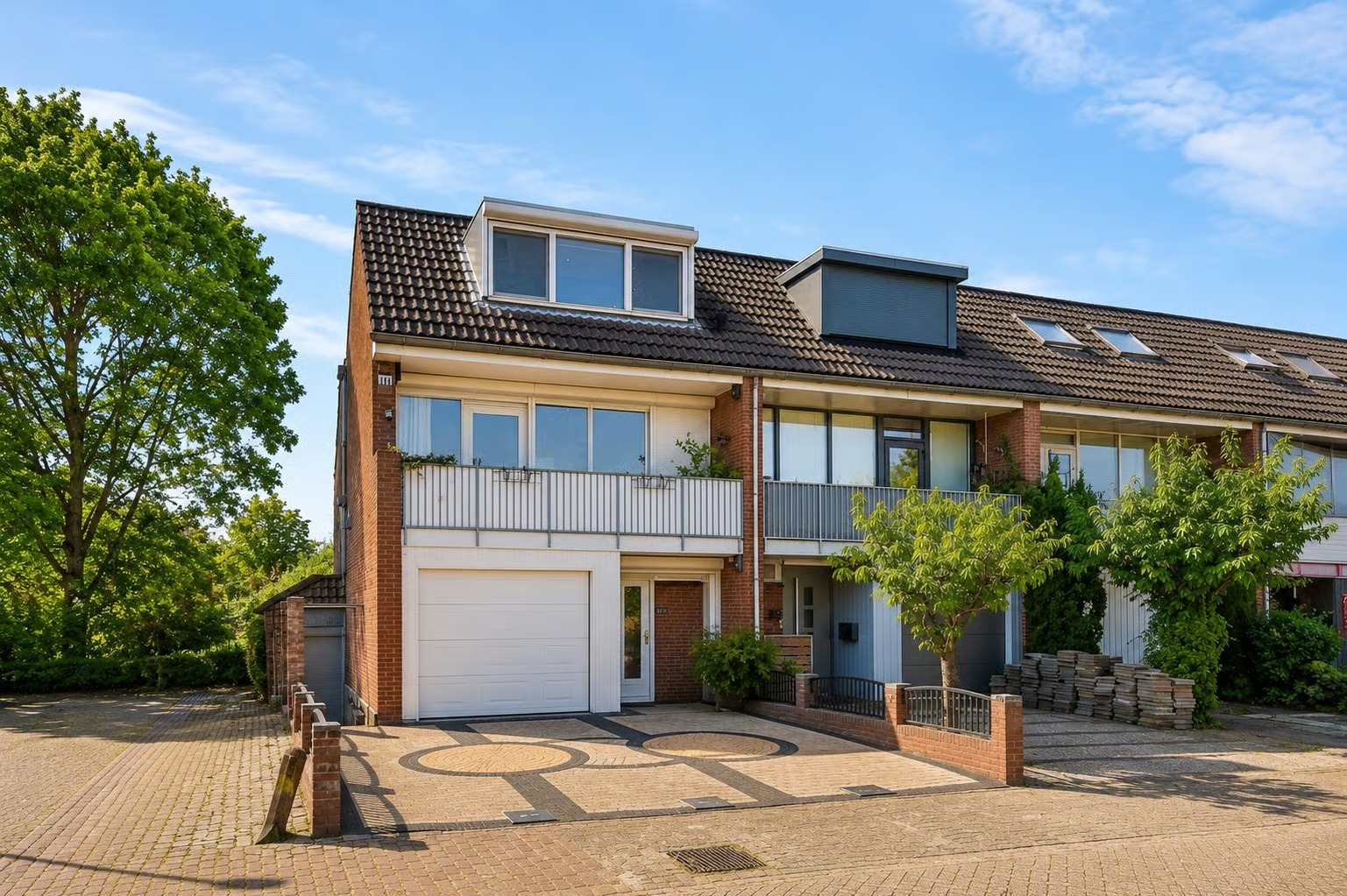 Hoekwoning (drive-in woning) de Gildekamp 2219 Nijmegen