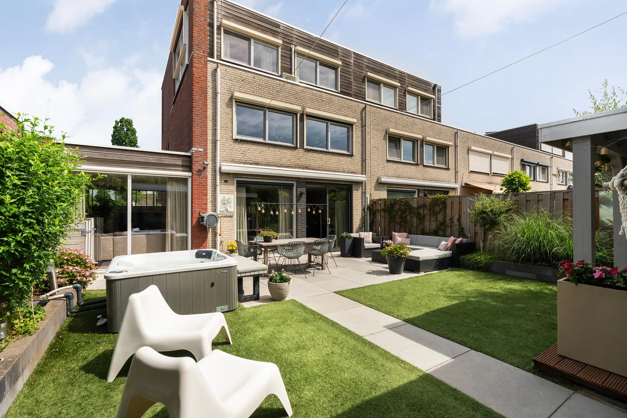 Eindwoning Zalmwater 45 in Barendrecht