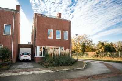 Eengezinswoning, geschakelde woning Krijtenberg 19 in Beegden