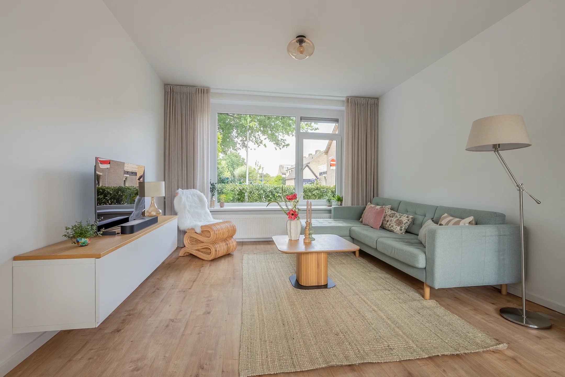 Tussenwoning Commanderijstraat 14 in Schelluinen