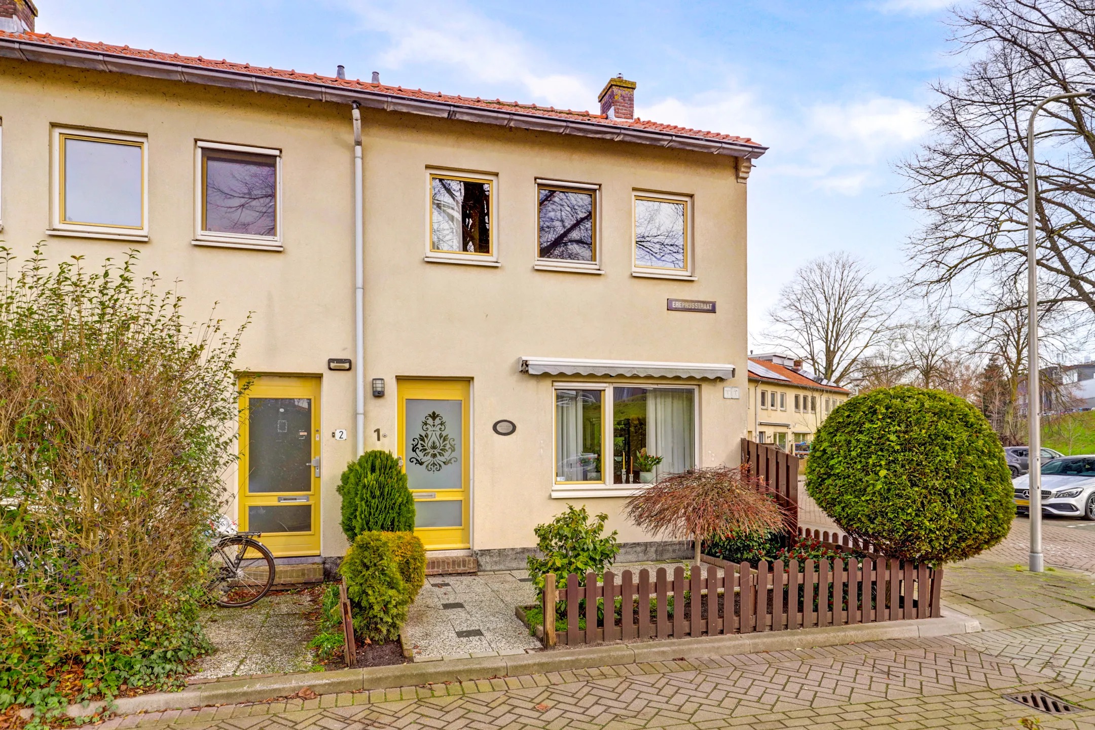 Hoekwoning Ereprijsstraat 1 in Gouda