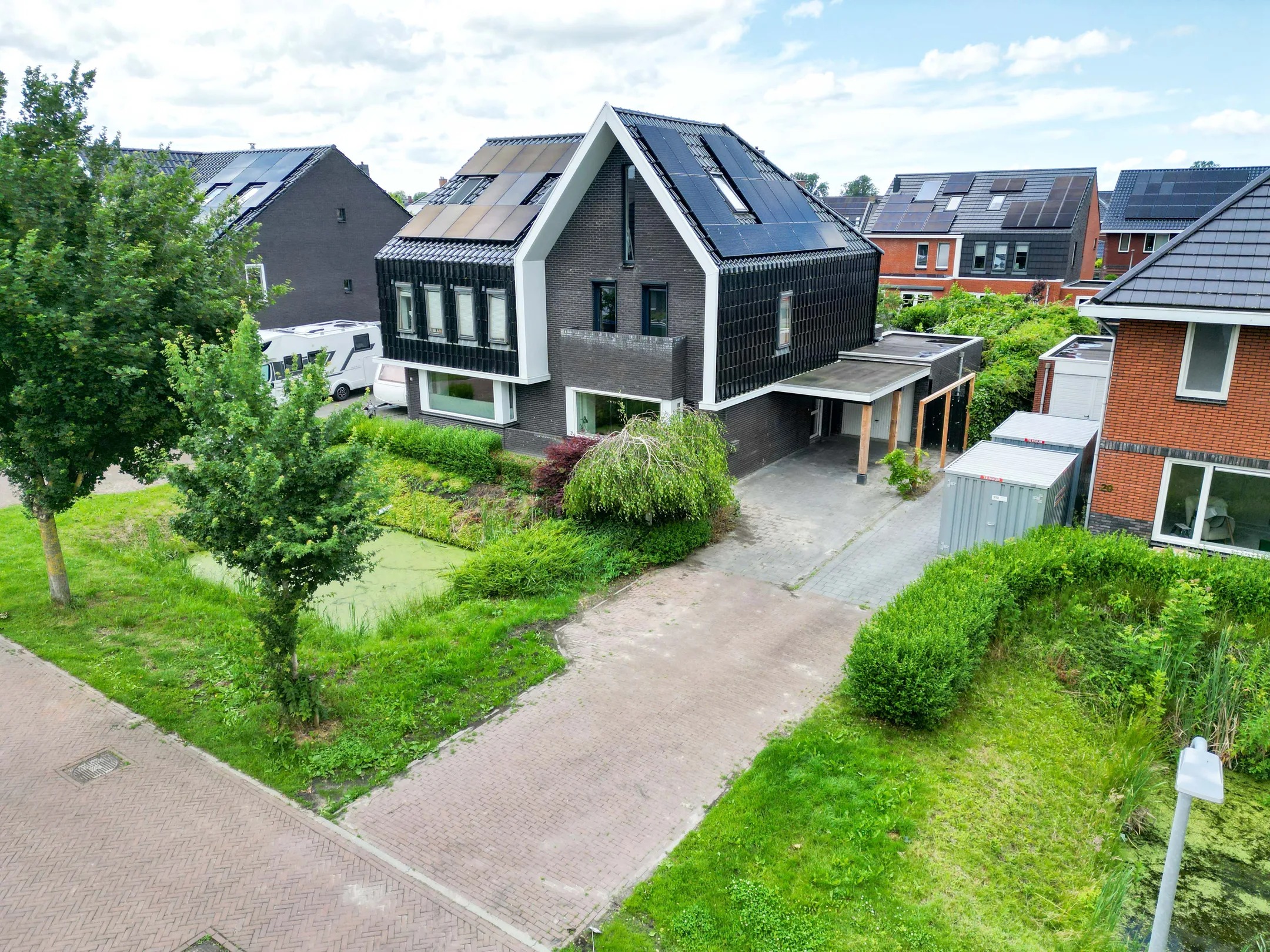 2-onder-1-kapwoning Agenastraat 18 in Zuidhorn