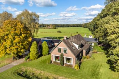 Eengezinswoning, vrijstaande woning Zutphensestraat 295 in Apeldoorn
