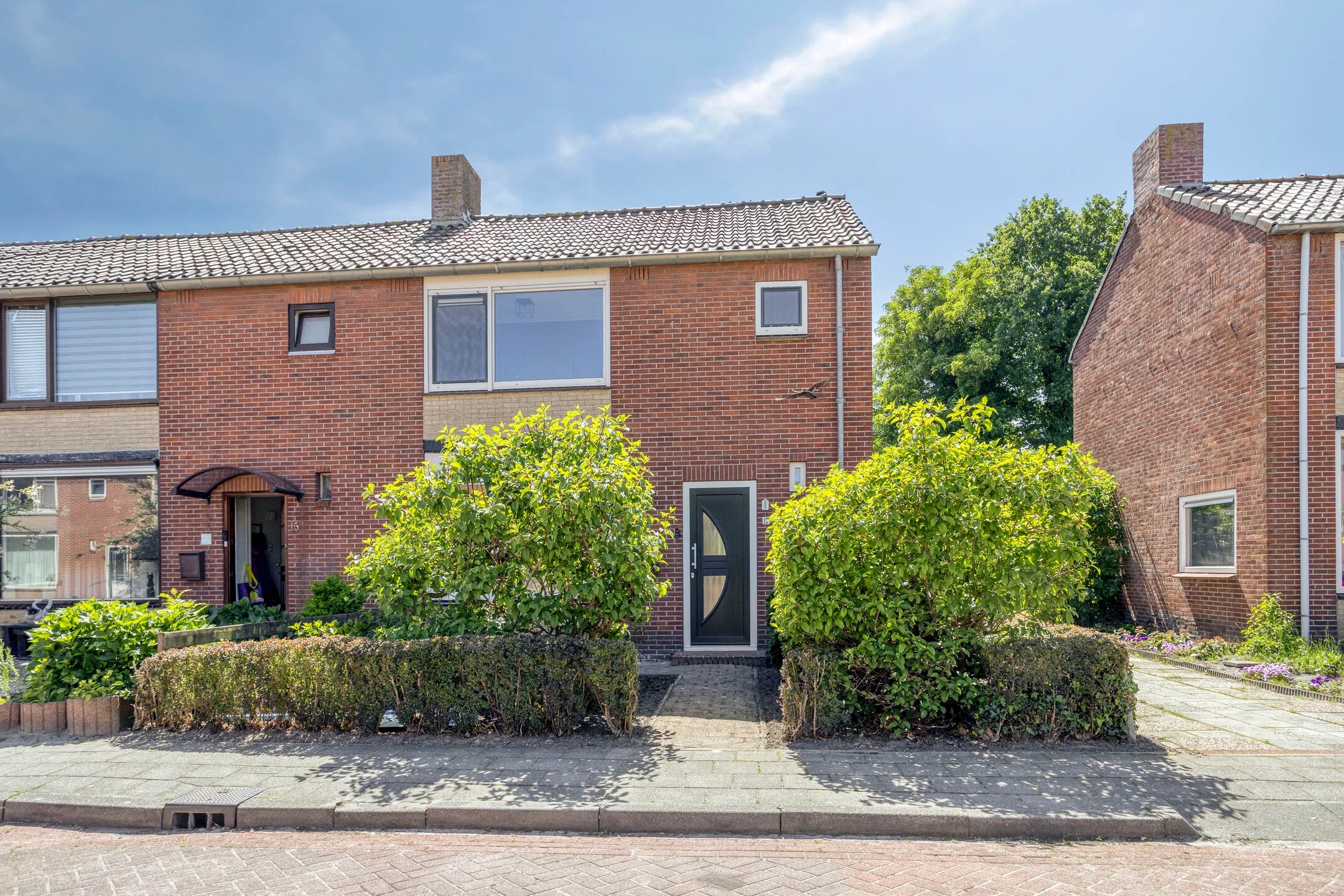 Hoekwoning Graaf Adolfstraat 17 in Oude Pekela