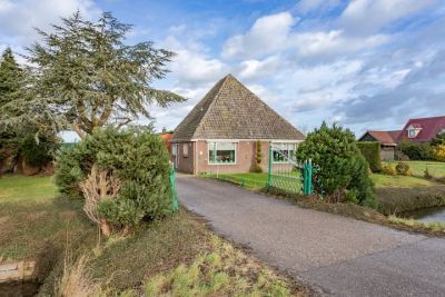 Woonboerderij, vrijstaande woning Lekerweg 64 in Wijdenes