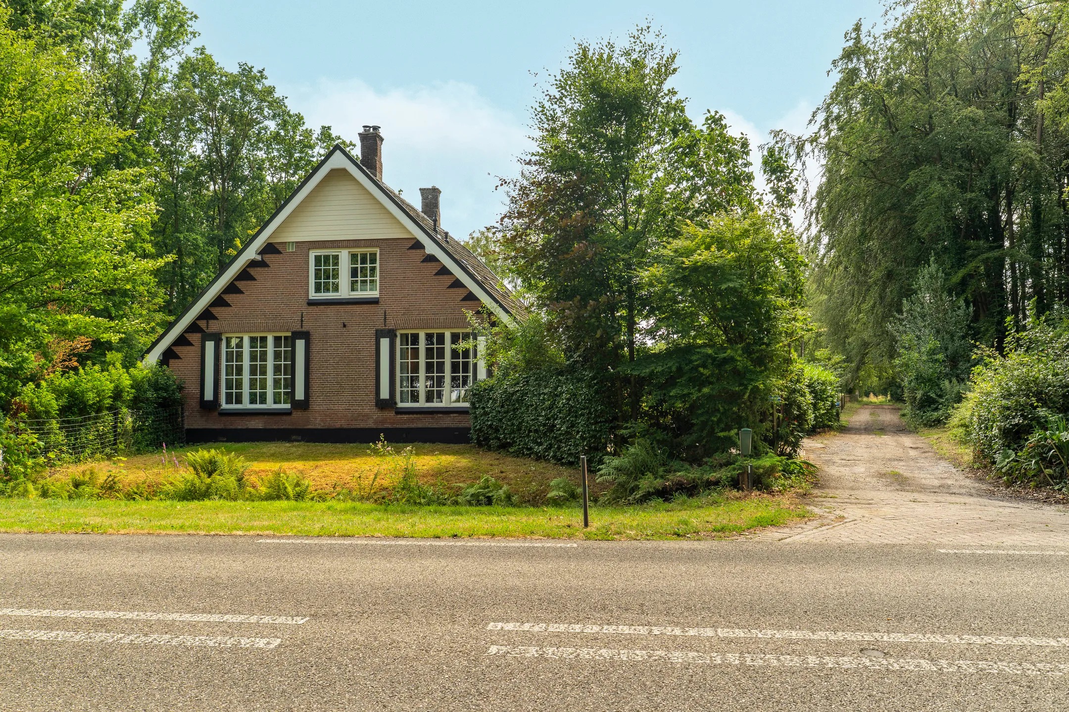 2-onder-1-kapwoning Eerbeekseweg 9 in Brummen